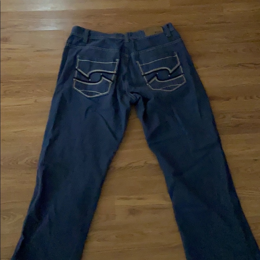 Jeans - Picture 2 of 2